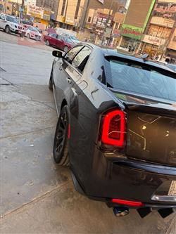 کرایسلەر 300